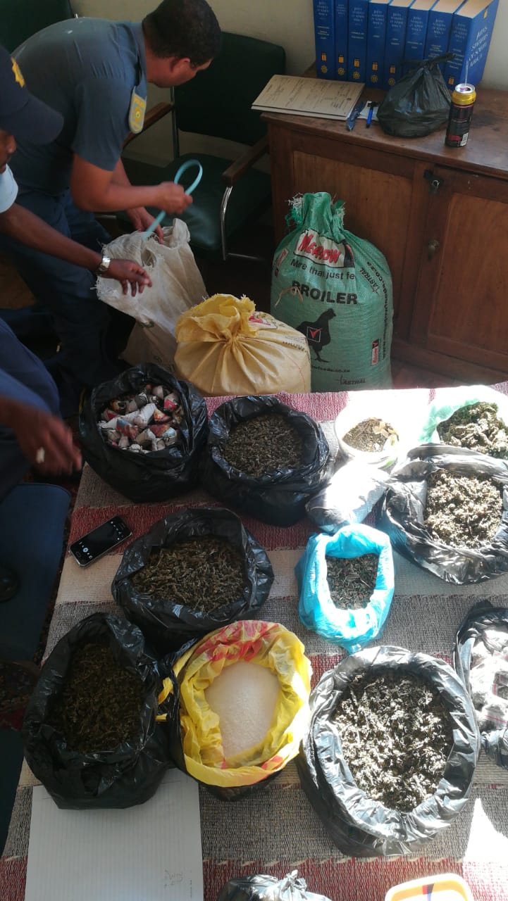 PHOTO-2018-10-06-01-34-35 (3).jpg